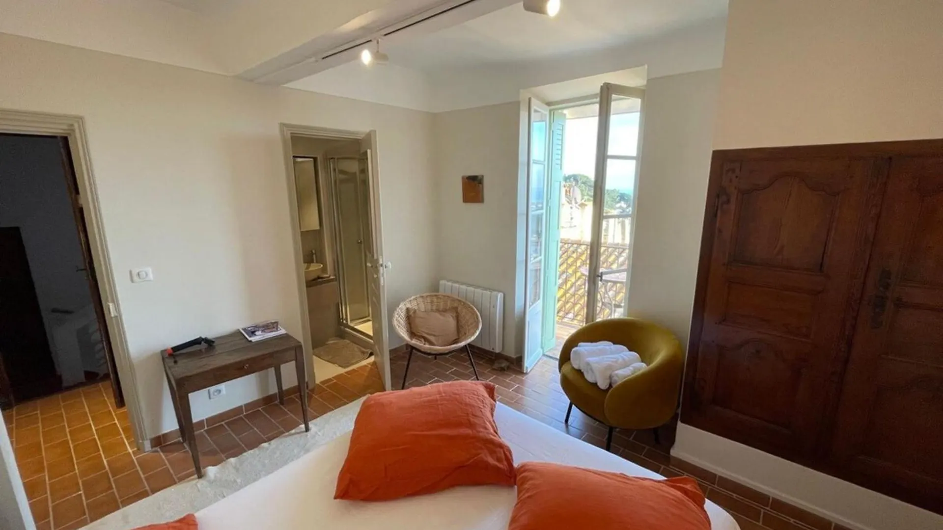 Apartment Charming Studio - In The Heart Of A Medieval Village Bormes-les-Mimosas France