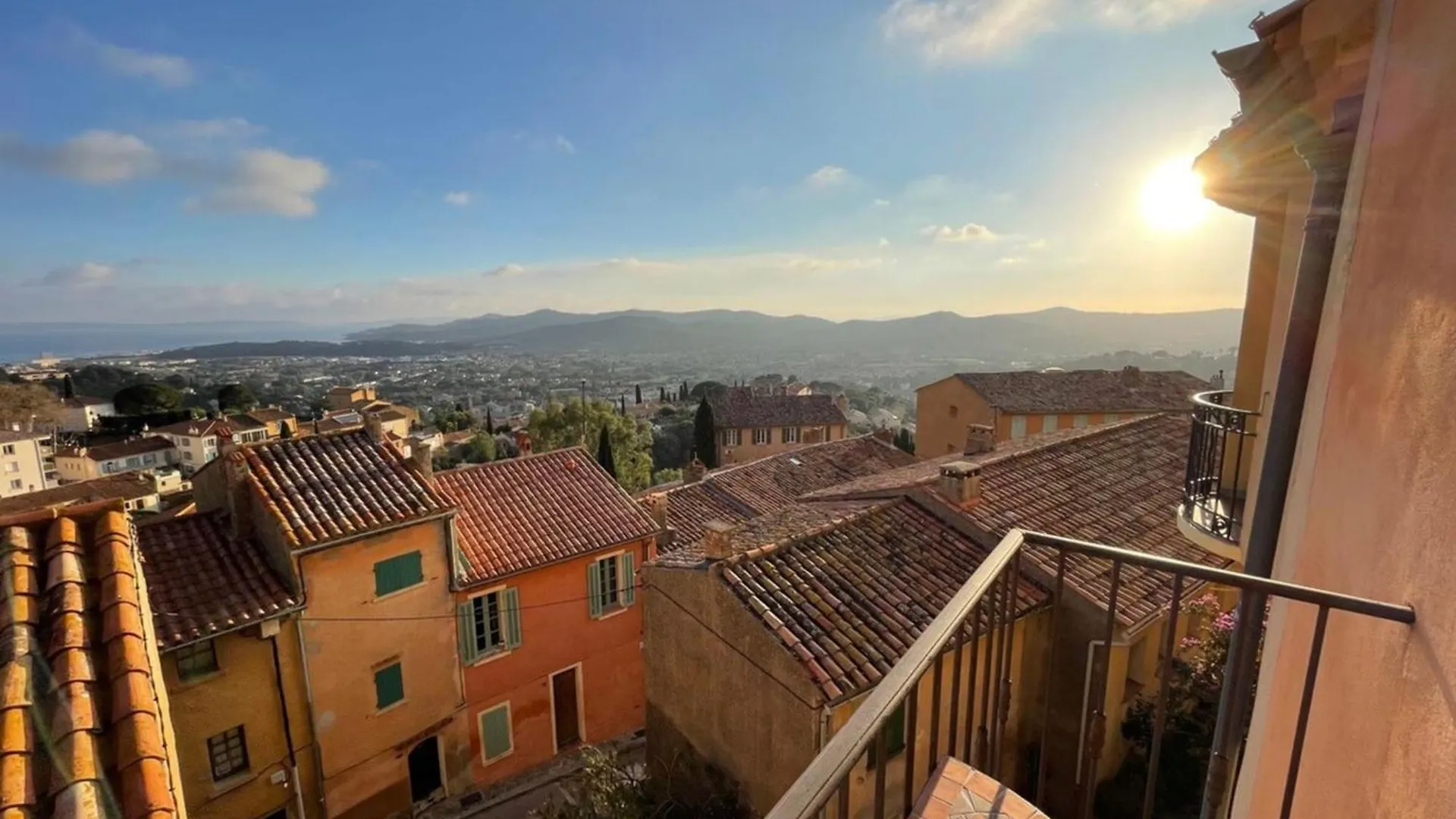 Apartment Charming Studio - In The Heart Of A Medieval Village Bormes-les-Mimosas